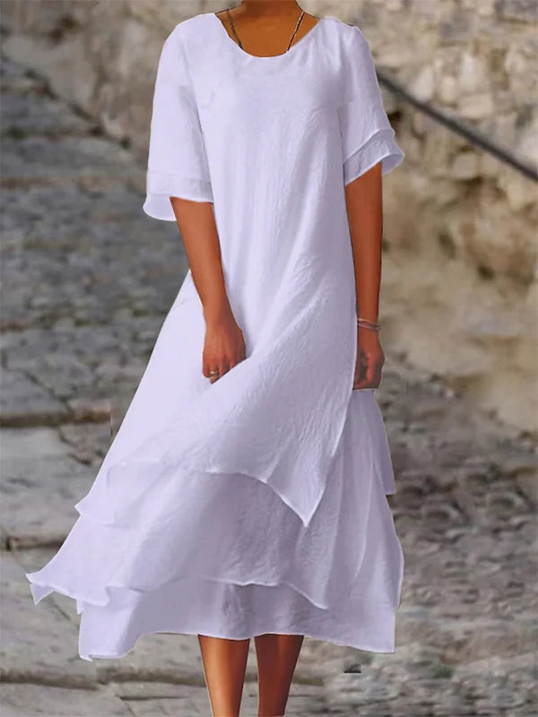 Ava Kleid: Robe fendue élégante à rayures color block