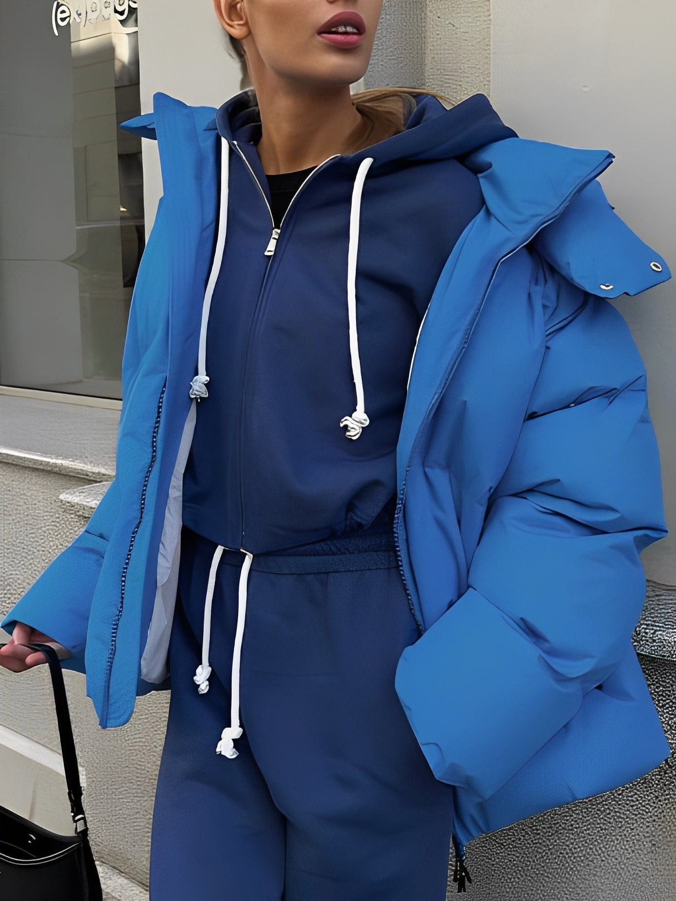 Berg-Feldt | Kurze, gepolsterte Kapuzenjacke für Frauen