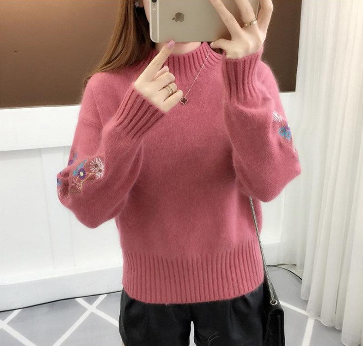 Pull en maille pour femme avec broderies élégantes Berg-Feldt