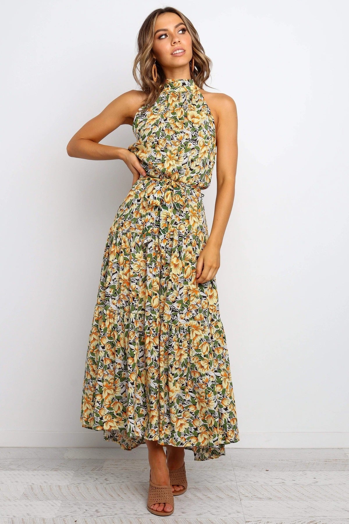 Maxikleid für Damen mit Blumenmuster und Halterausschnitt von berg-feldt
