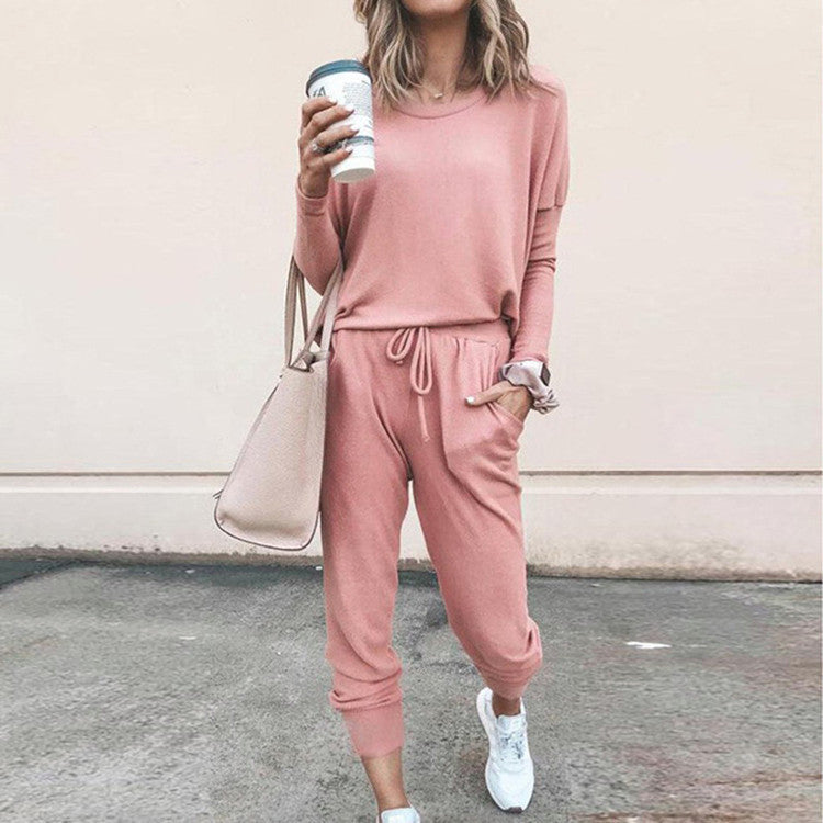 Damen Freizeit-Jogginganzug mit lässigem Schnitt und praktischen Taschen Berg-Feldt