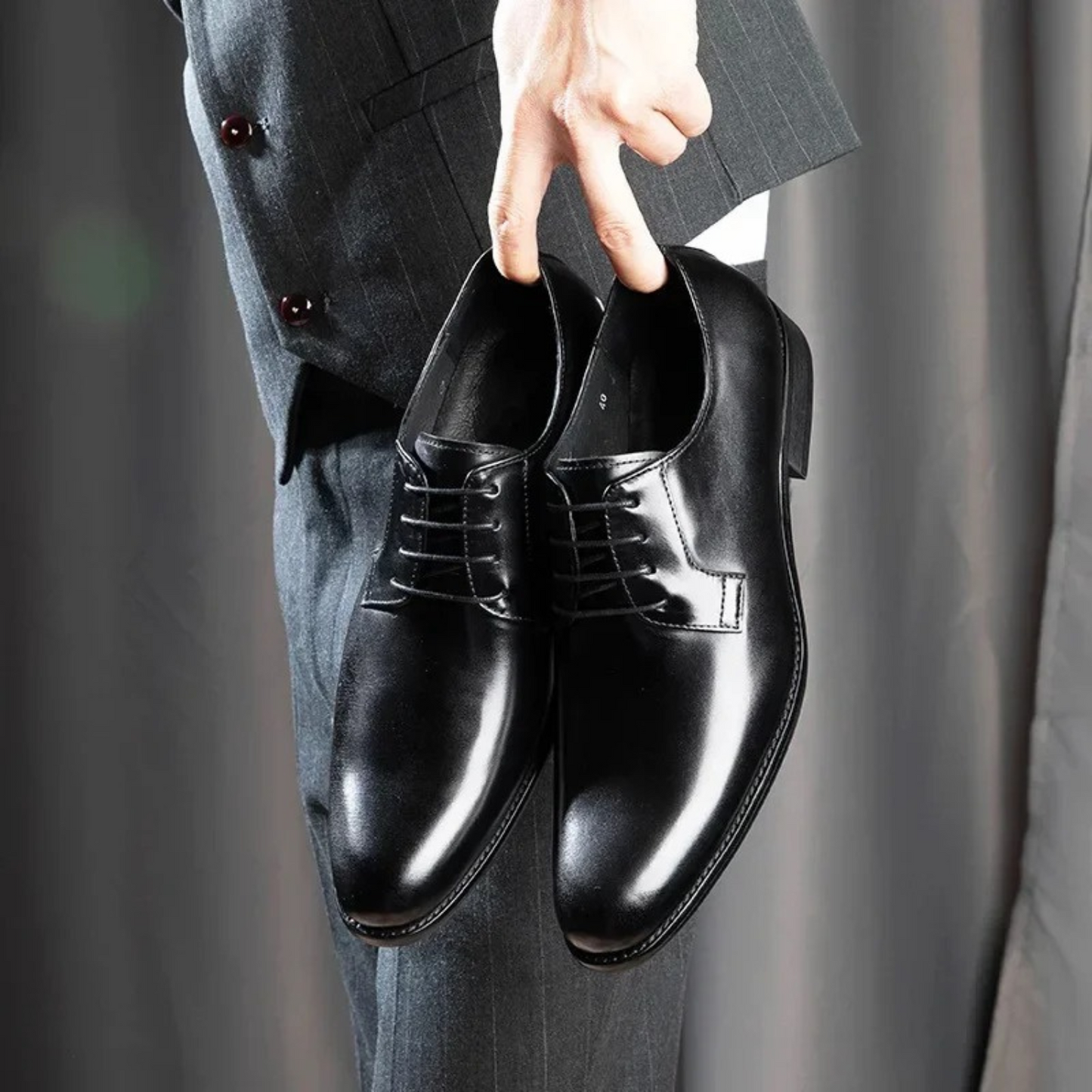 Herren Schnürschuhe Berg-Feldt: Italiano Derbi Leder Anzugschuhe