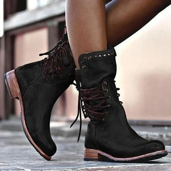 Berg-Feldt | Stylische Lederstiefel mit Schnürsenkeln