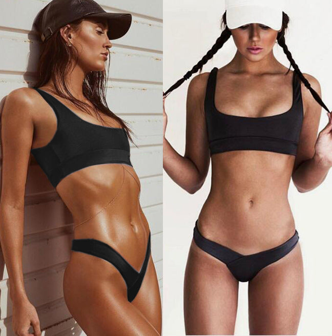 Haut de bikini et bas modernes (ensemble 2 pièces) pour femme avec haut large et col en V profond de berg-feldt