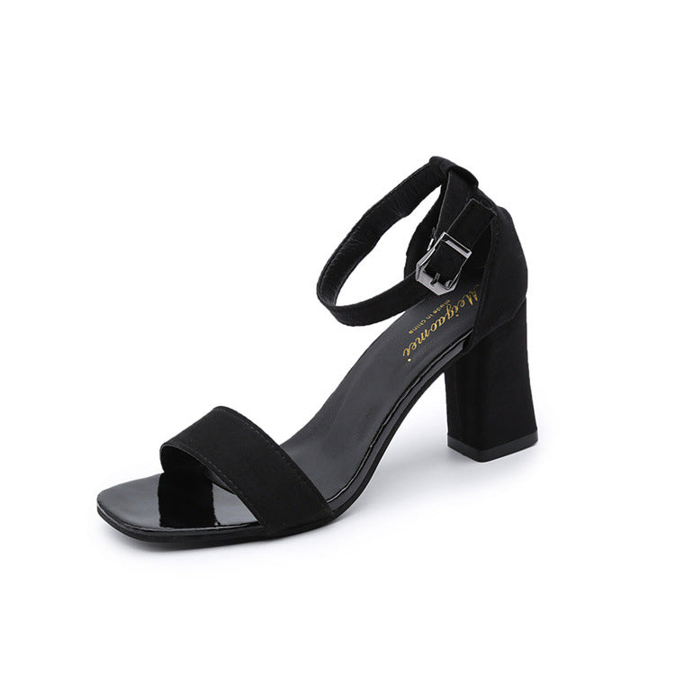 Elegante Damen-Sandaletten mit Blockabsatz und verstellbarem Riemen von berg-feldt
