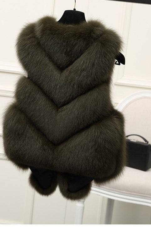 Gilet de luxe en fausse fourrure Damen avec détails volumineux Berg-Feldt