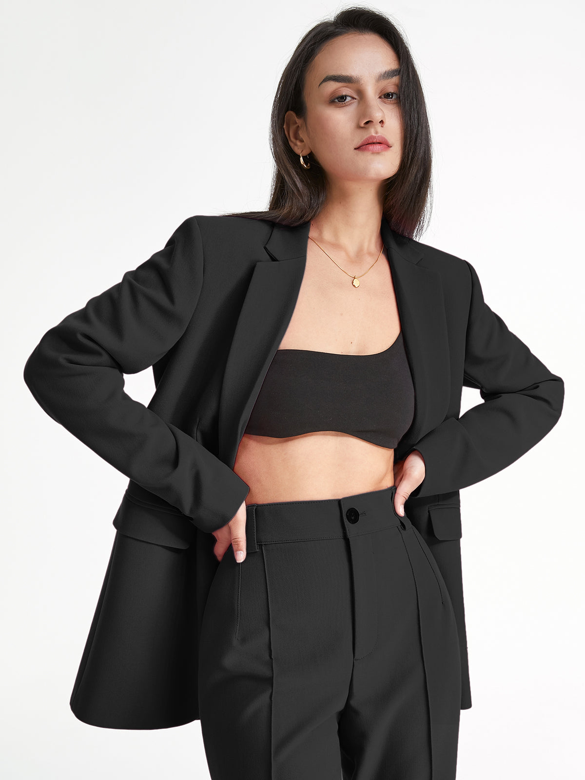 Blazer Avelena pour femme avec fermeture boutonnée