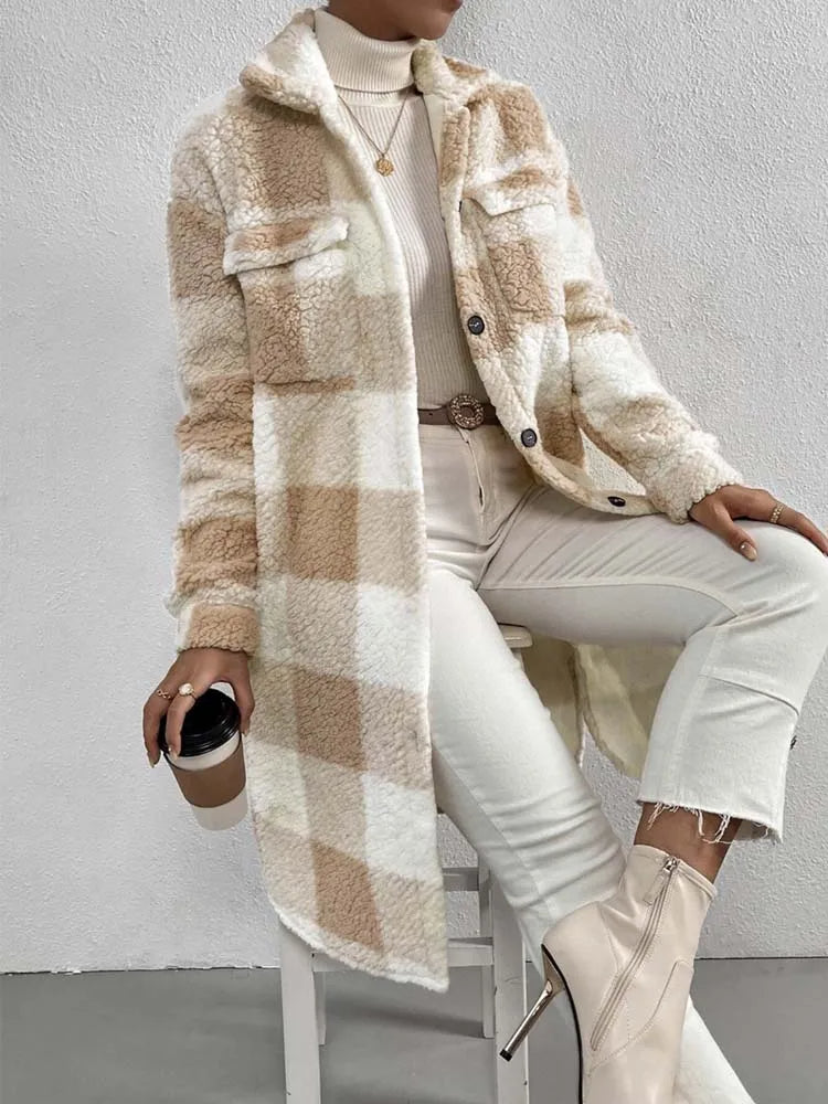 Berg-Feldt | Gemütlicher Damen Teddy Fleece Mantel Langes Karomuster für Den Winter