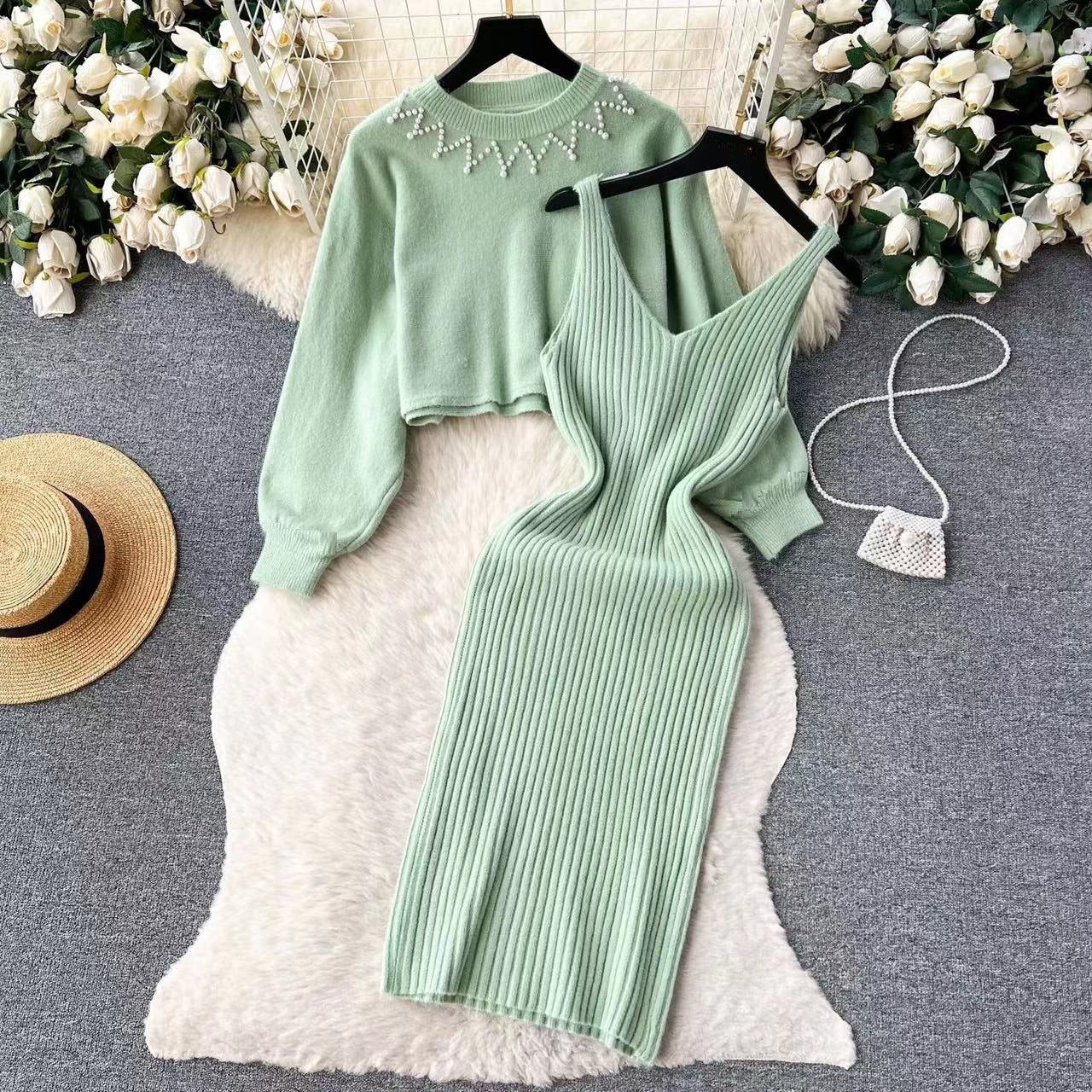 Damen élégante robe tricotée avec structure côtelée raffinée et pull court stylé Berg-Feldt