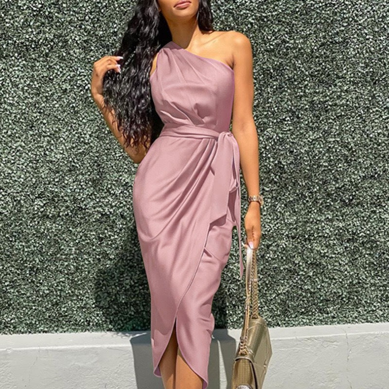 Asymmetrisches Midi-Kleid für Damen mit Taillengürtel von berg-feldt