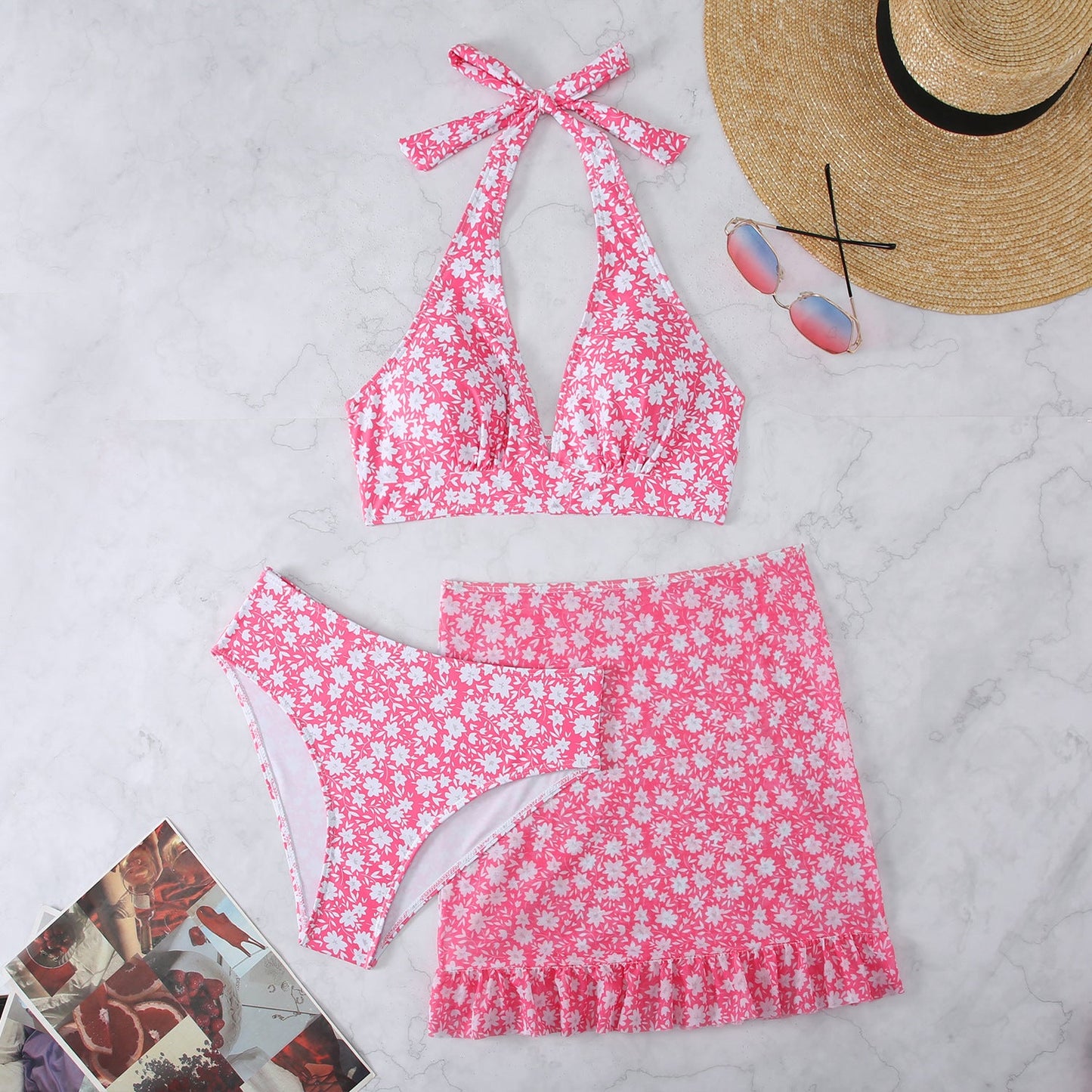 Ensemble de bikini pour femme avec jupe portefeuille élégante et bretelles réglables de berg-feldt