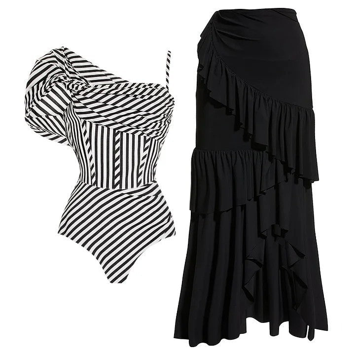 Asymmetrischer Damen-Einteiler mit weitem Rock von berg-feldt