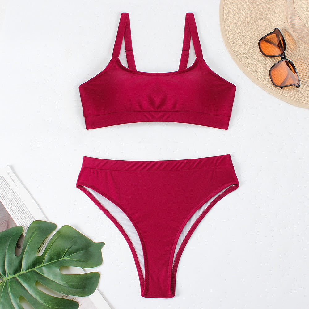 Haut de bikini sportif pour femme avec ceinture contrastée de berg-feldt