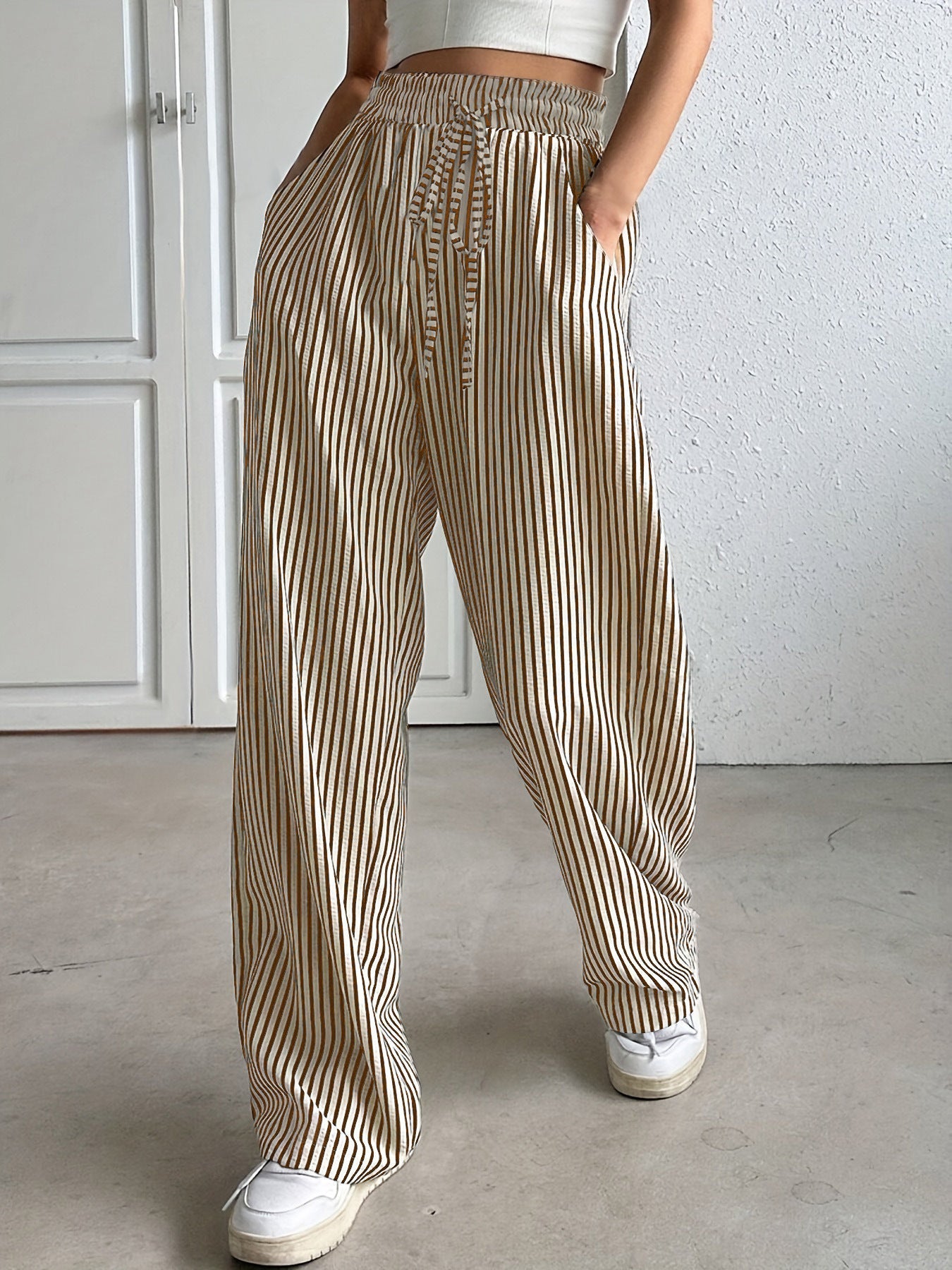 Weite Damenhose mit Streifen und elastischem Bund von berg-feldt