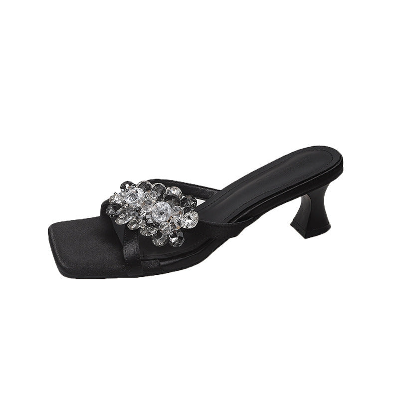 Sandales plates élégantes Berg-Feldt pour femme avec strass