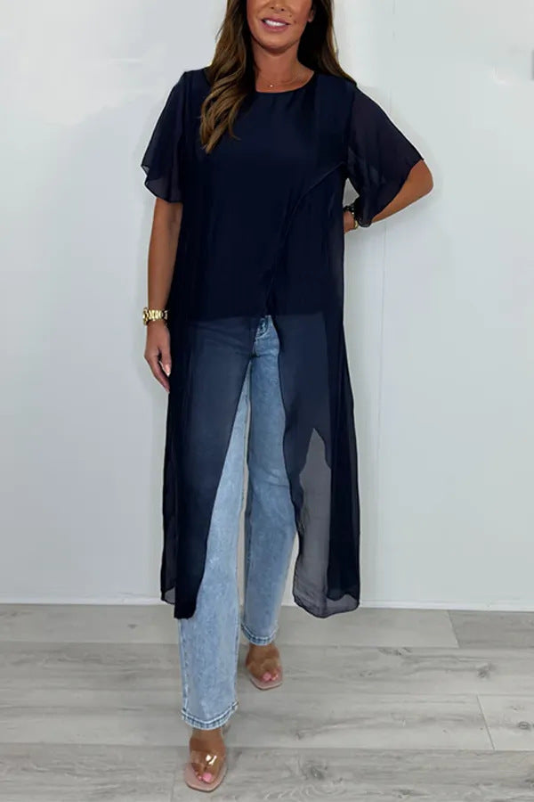 Lightweight, long women's blouse with a transparent overlay and a loose fit by berg-feldt