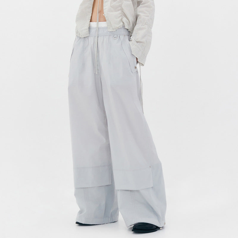 Bequeme Damen Outdoorhose mit verstellbarem Bund und Taschen von berg-feldt