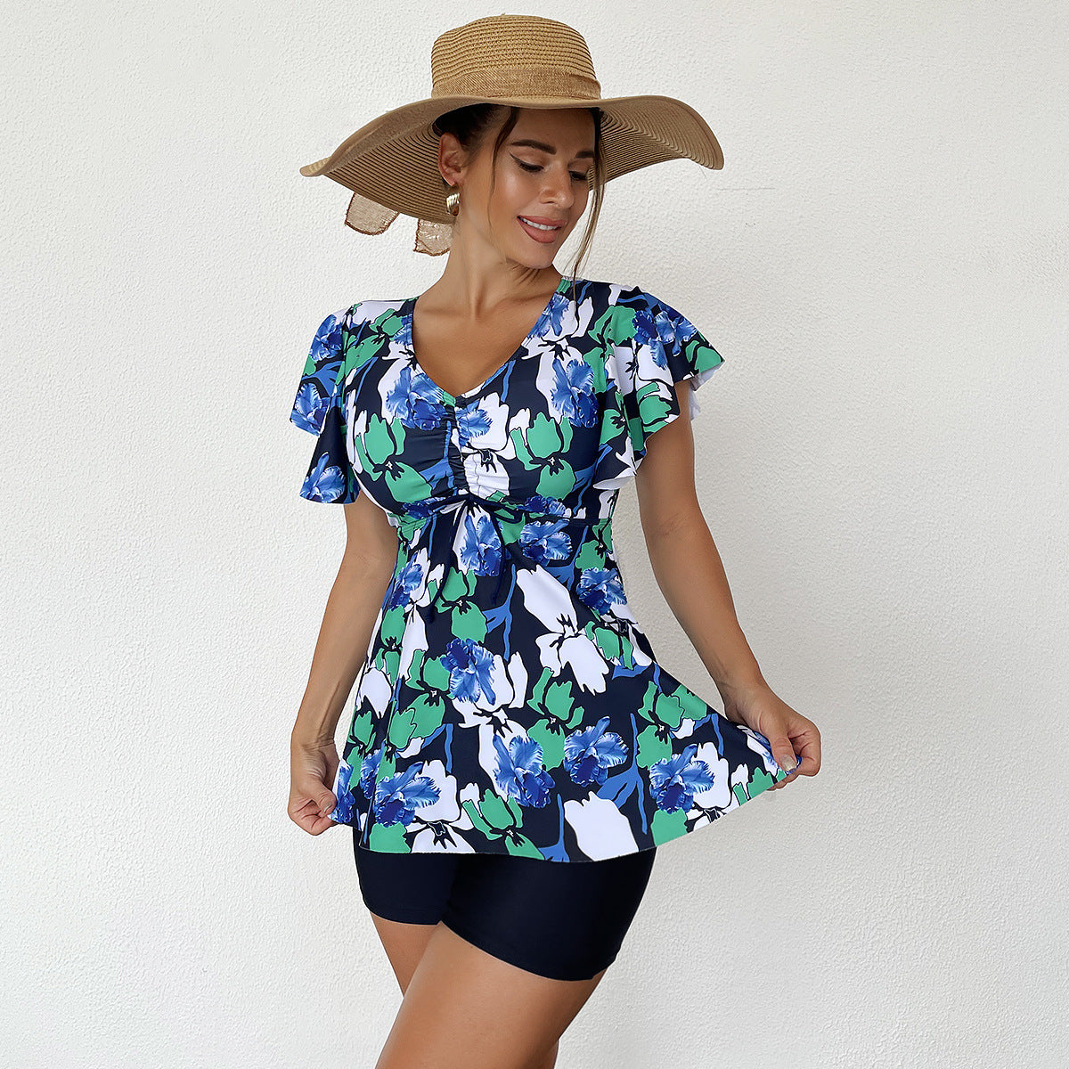 Elegantes Damen Tankini-Set mit Raffungen und bequemer Radlerhose von berg-feldt