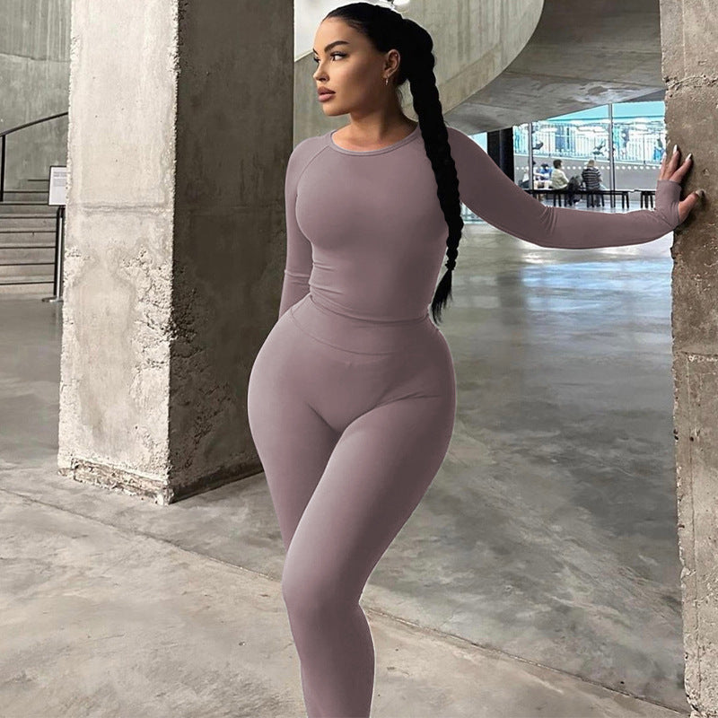 Atmungsaktives Sport-Set für Damen: Cropped Top und Leggings mit elastischem Bund von berg-feldt