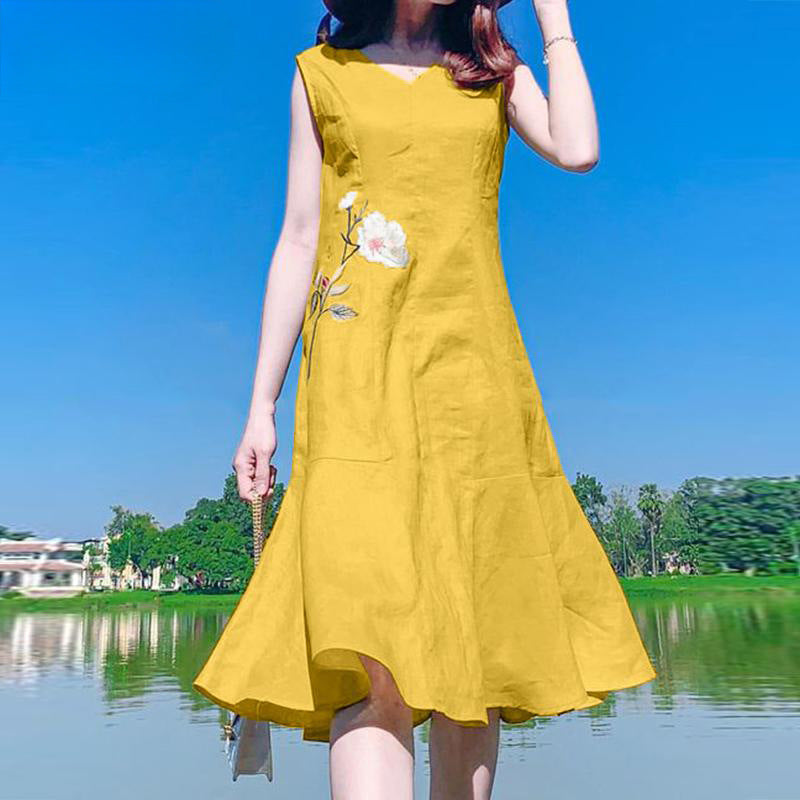 Robe midi évasée Berg-Feldt pour femme avec broderie florale