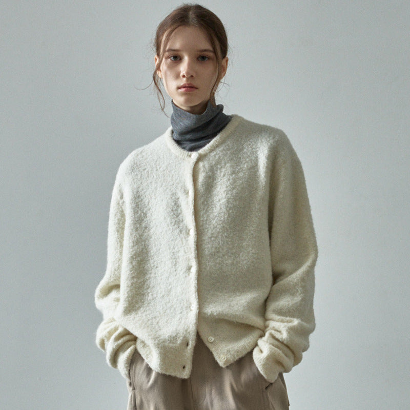 Bequemer Damen-Strickcardigan mit Knöpfen und entspanntem Schnitt von berg-feldt