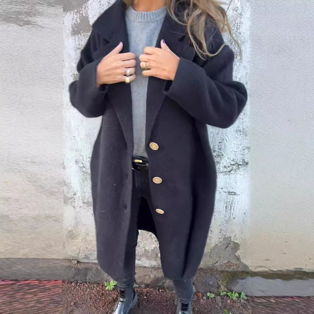 Damen Oversized Wollmantel mit eleganten Details Berg-Feldt