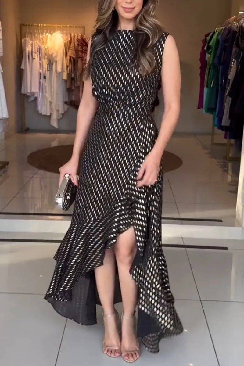 Asymmetrisches Maxikleid mit hohem Schlitz und Rüschen-Saum von berg-feldt