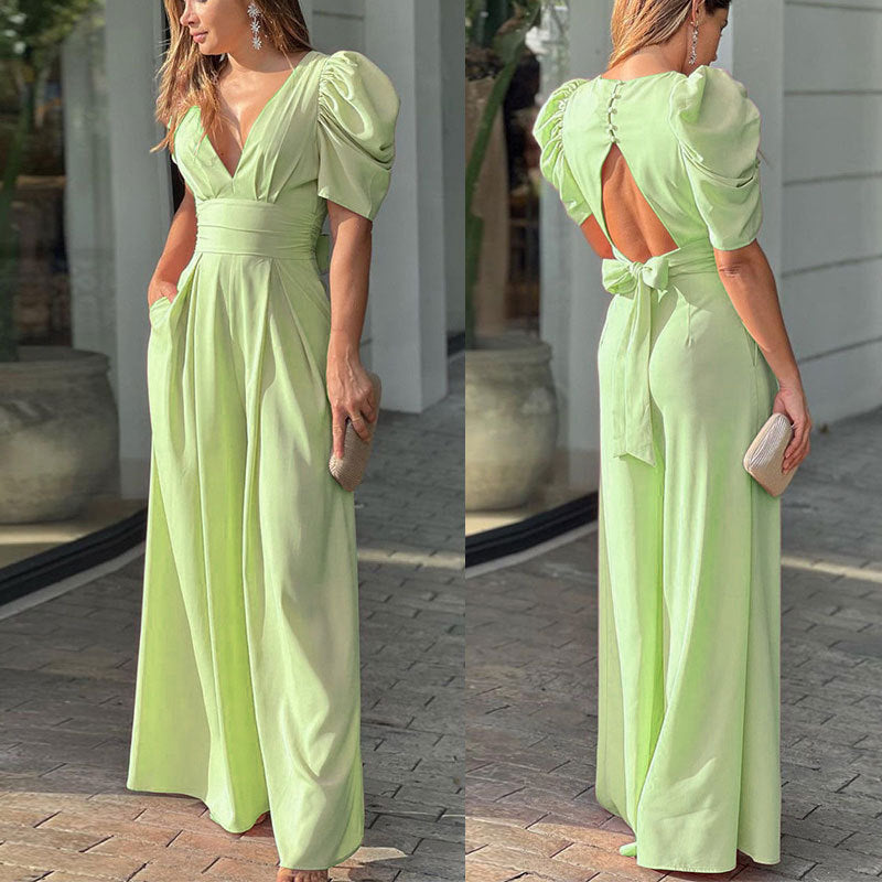 Weite Jumpsuit für Damen mit tiefem V-Ausschnitt von berg-feldt