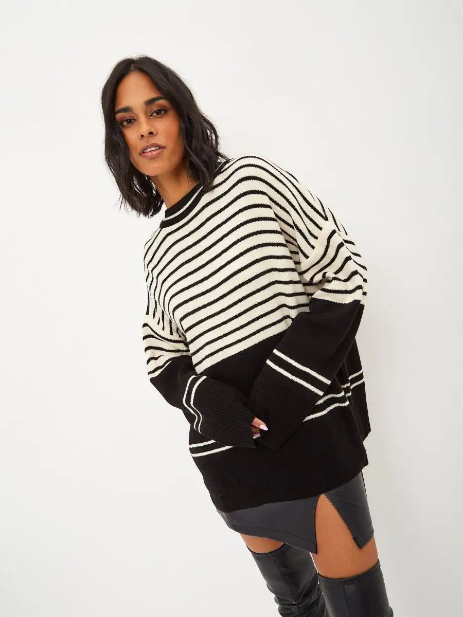 Bequemer Damen-Strickpullover mit weitem Streifenmuster und lockerer Passform von berg-feldt
