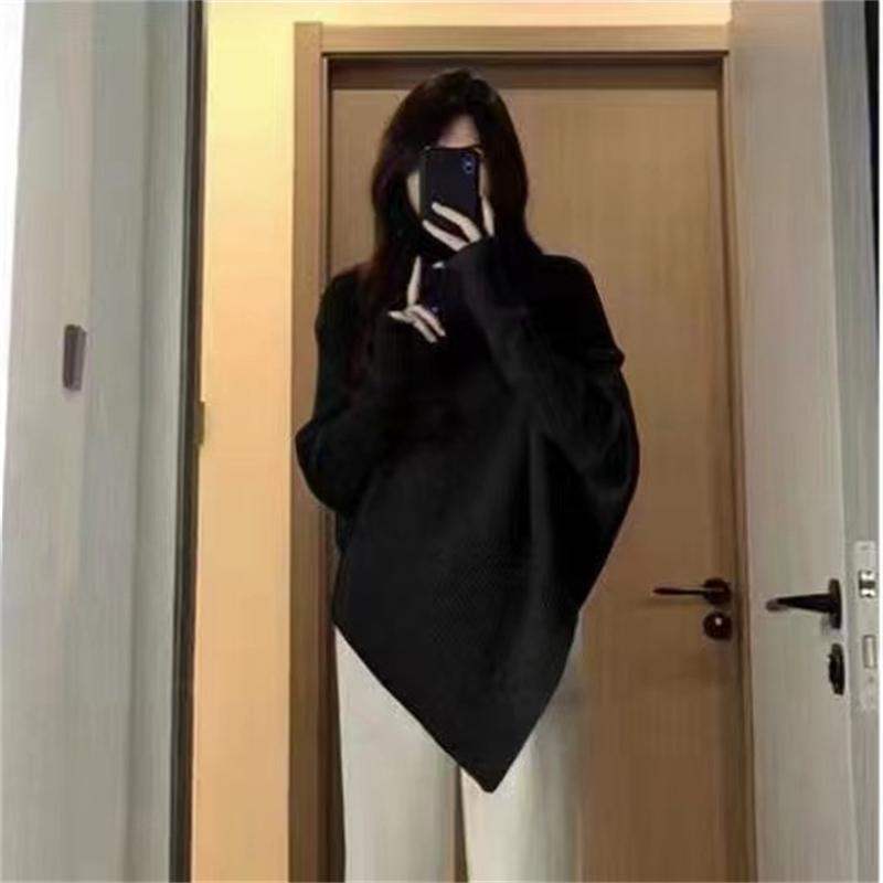 Women's asymmetric knitted oversized casual sweater Berg-Feldt