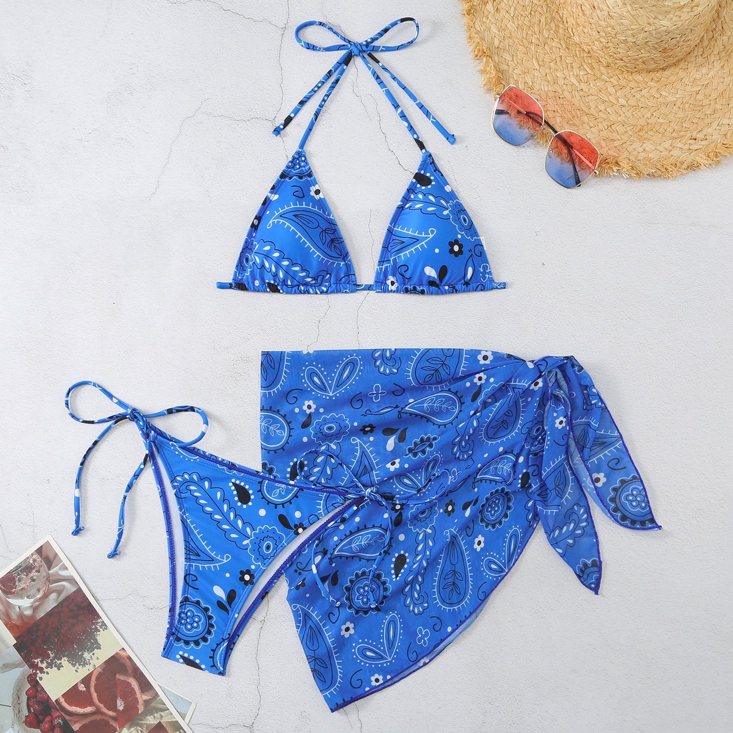 Wickelrock-Bikini mit Blumenmuster von berg-feldt