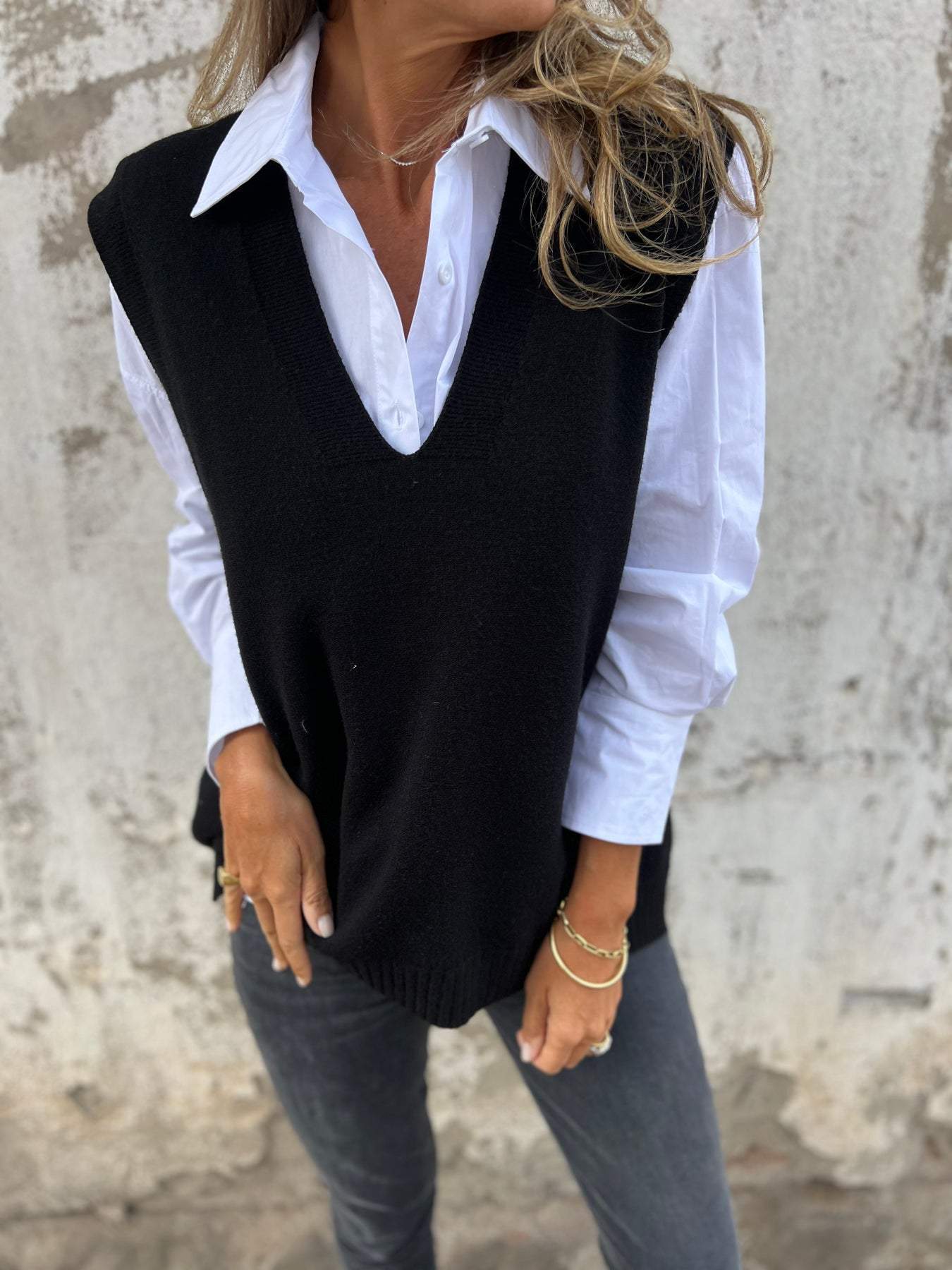 Damen pull en maille de qualité à col en V Berg-Feldt
