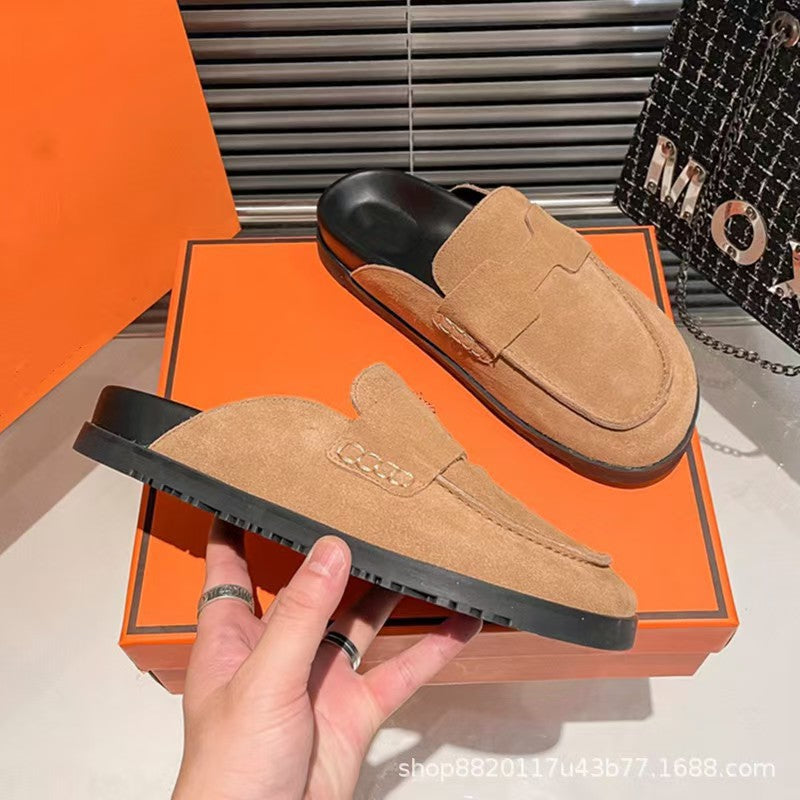 Bequeme Damen-Hausschuhe aus weichem Wildleder mit anatomischer Fußbett-Form von berg-feldt