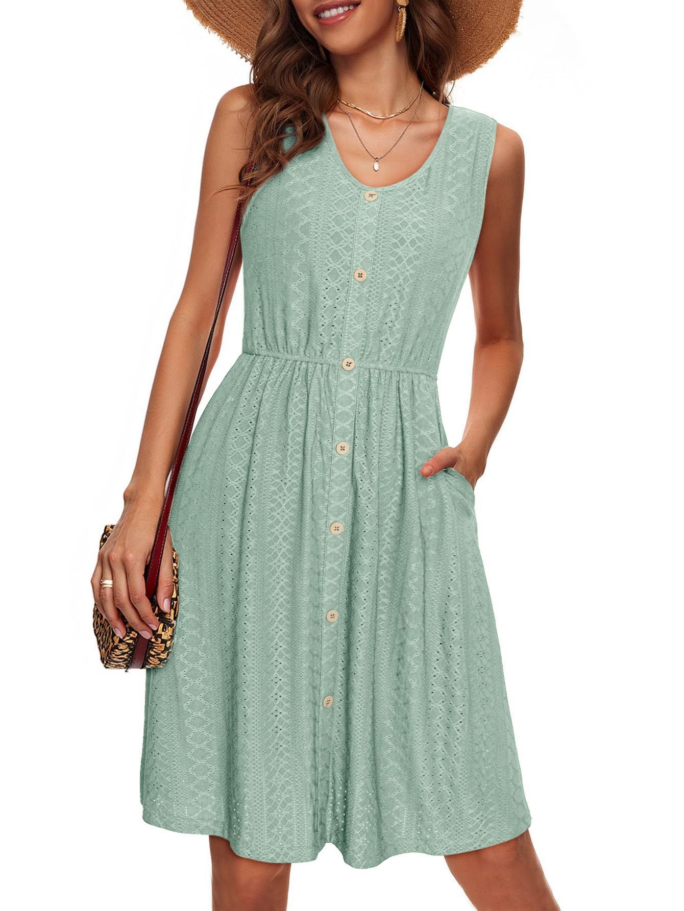 Robe d'été élégante pour femme avec boutons, texture et poches, de berg-feldt