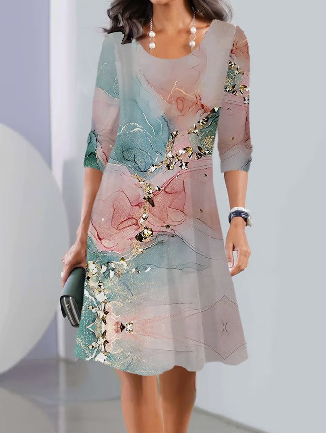 Robe décontractée à motif floral et coupe tendance par berg-feldt