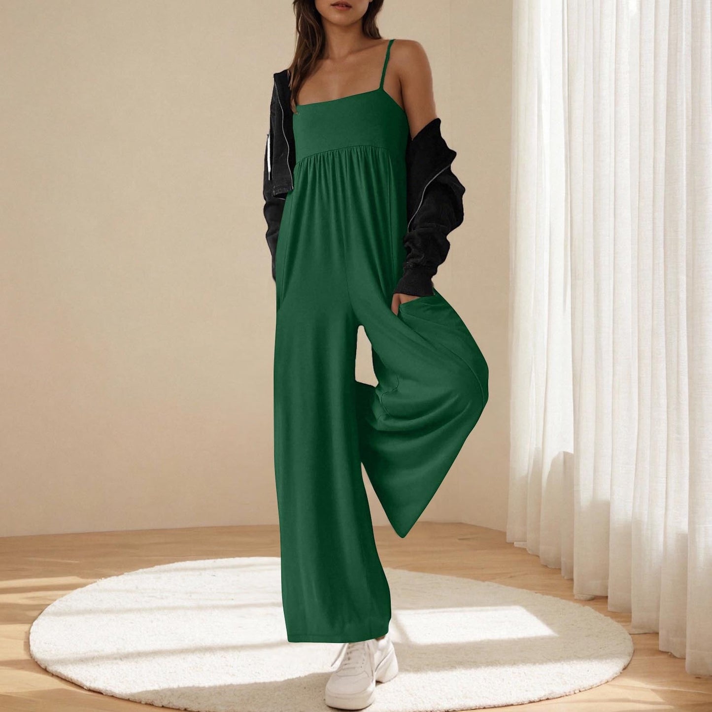 Langes Damen-Skaterkleid mit verstellbaren Spaghettiträgern und Taschen von berg-feldt