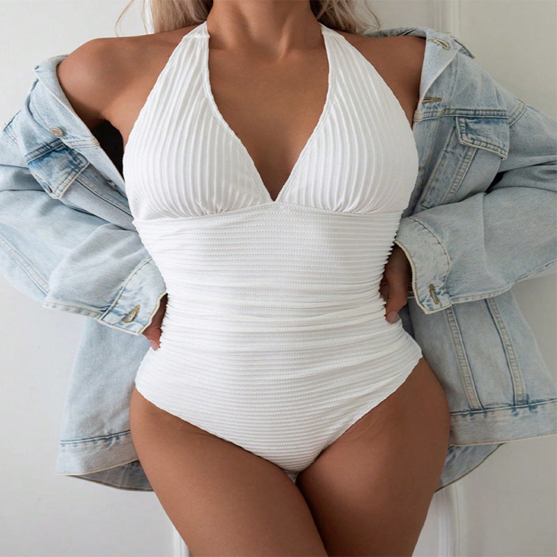 Maillot de bain élégant pour femme avec design portefeuille et drapé sophistiqué de berg-feldt