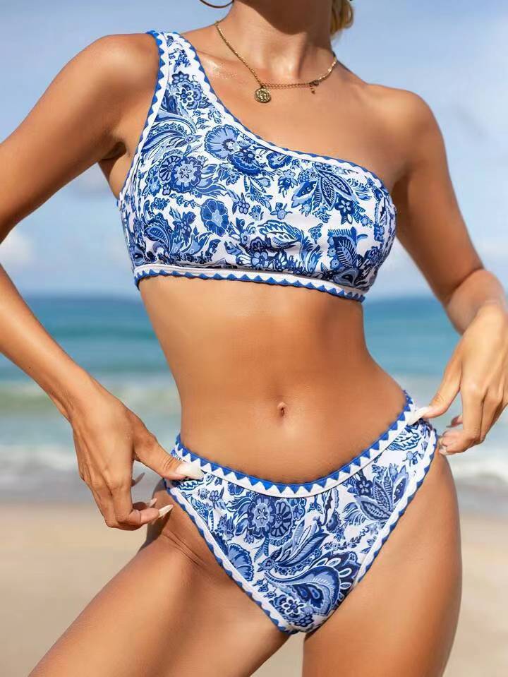 Women's asymmetrical floral print bikini set berg-feldt 1750313382