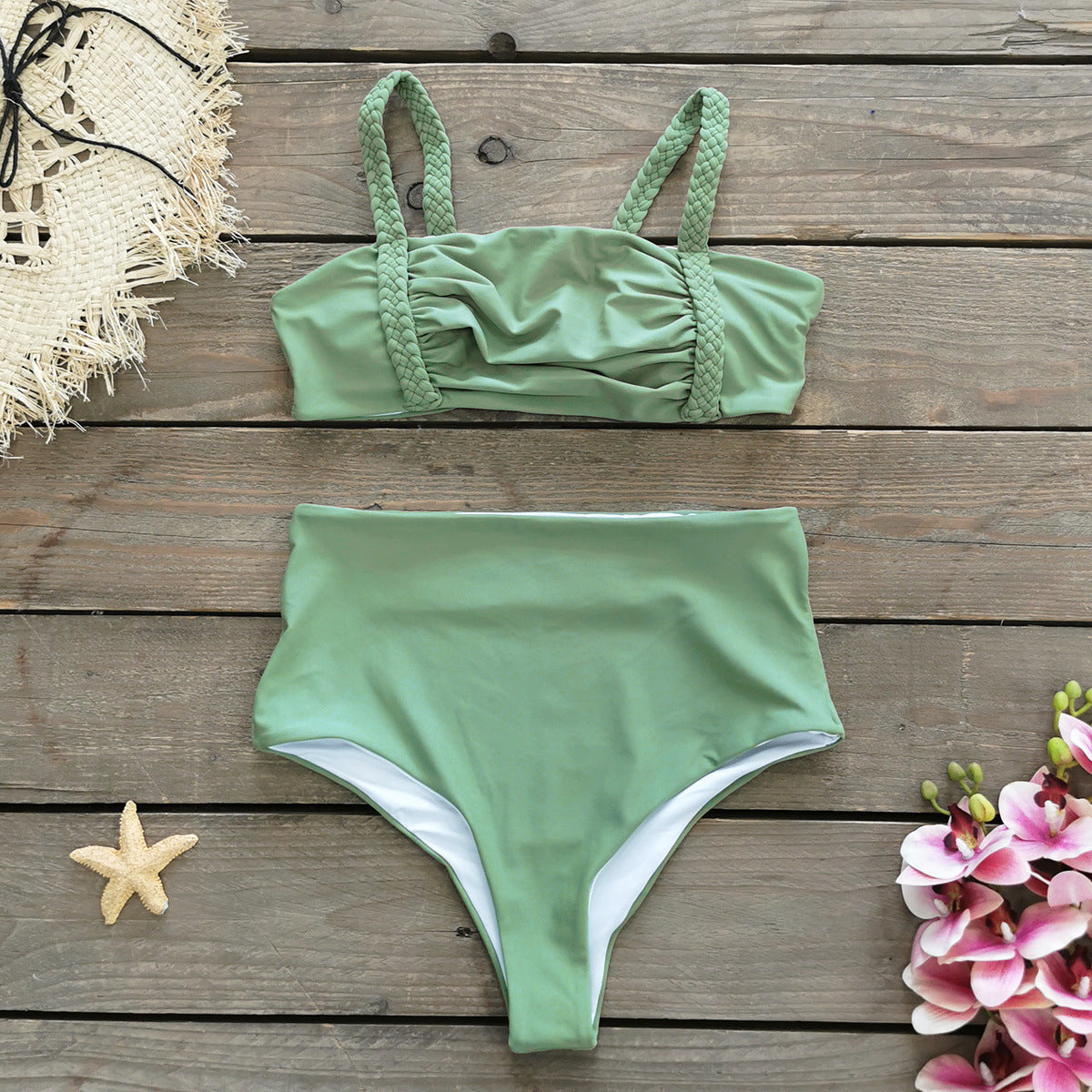 Zweiteiliger Damen-Bikini mit geflochtenen Trägern und High-Waist-Bund von berg-feldt
