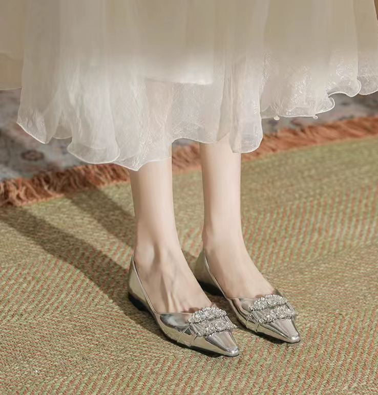 Élégantes ballerines en dentelle à nœud de berg-feldt