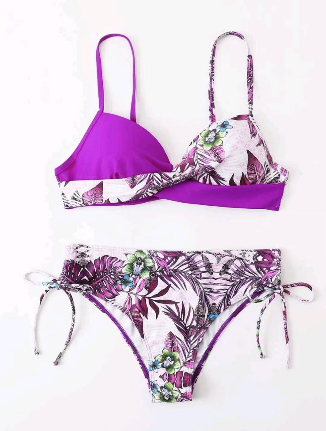 Ensemble de bikini deux pièces pour femme avec slip floral et bretelles réglables, de berg-feldt
