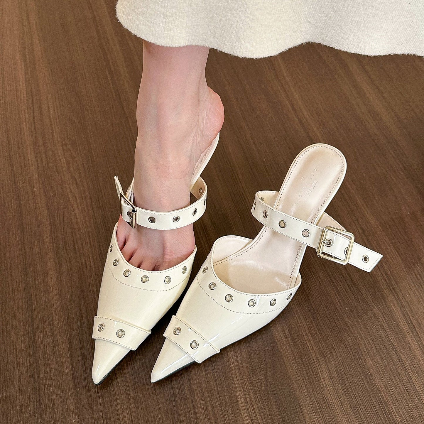Escarpins à bride arrière pour femmes, bout pointu, décor clouté berg-feldt