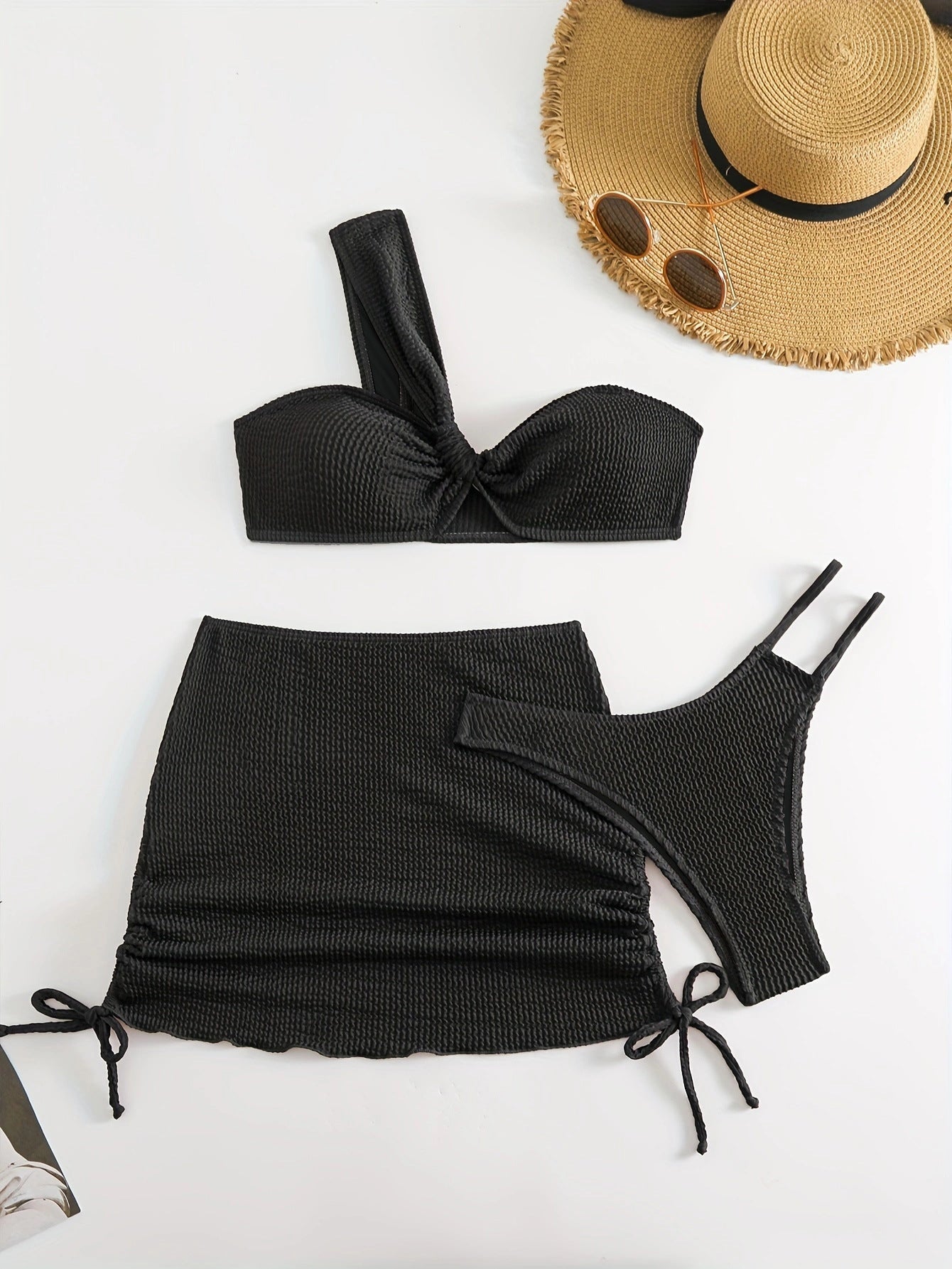 Wickelrock-Bikiniset für Damen mit geknotetem Bandeau-Oberteil von berg-feldt