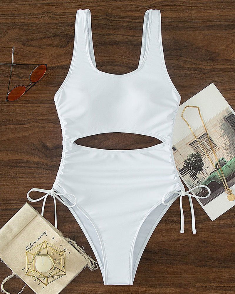 Badeanzug für Damen mit Cut-Out und seitlichem Bindeband von berg-feldt