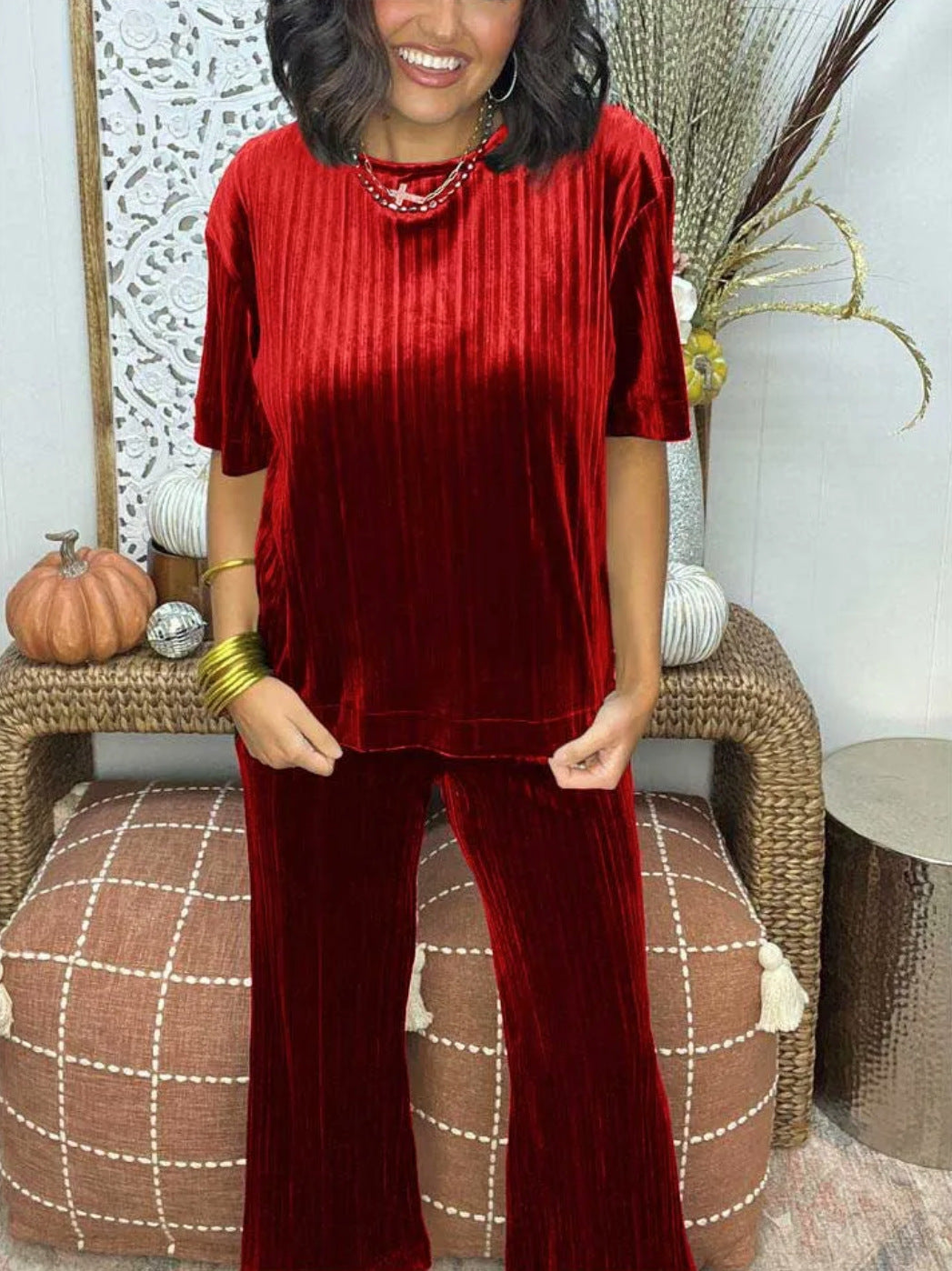 Bequemes Damen-Lounge-Set aus Samt mit weiten Hosenbeinen und regulärer Passform von berg-feldt