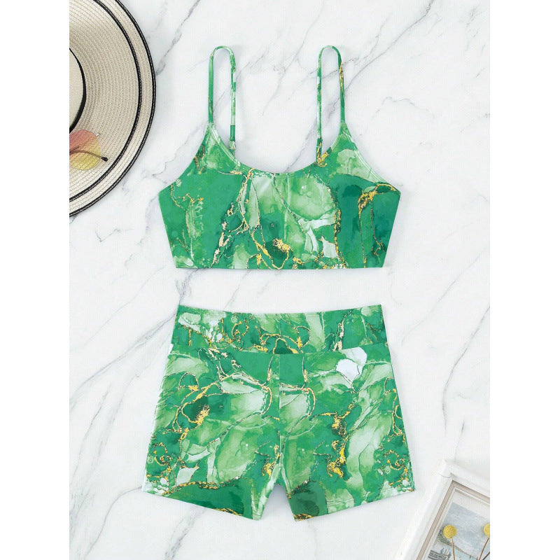 Haut de bikini sportif tendance pour femme avec short confortable de berg-feldt