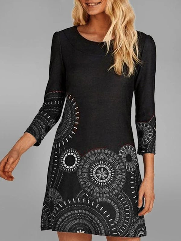 A-Linie Damenkleid mit aufwendiger geometrischer Stickerei von berg-feldt