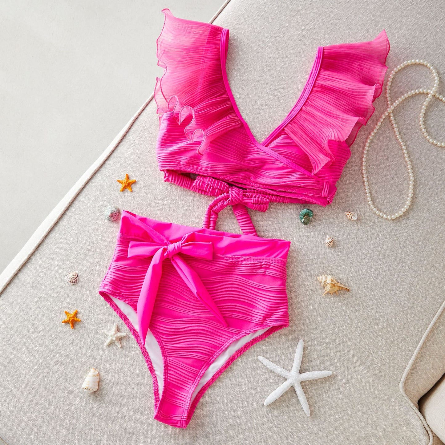 Bikini-Set für Damen mit üppigen Rüschen und modischem Wickellook von berg-feldt
- berg-feldt