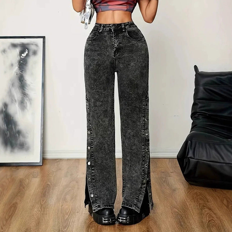 Weite Damen-Jeans mit hohem Bund und seitlichen Knöpfen von berg-feldt