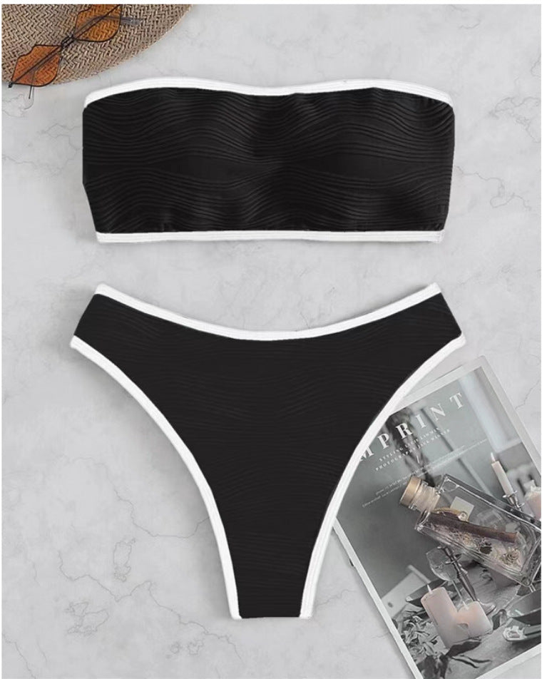 Elegant ladies' bikini with bandeau top, structured design and classy finish from berg-feldt